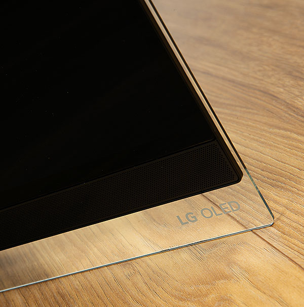 LG OLED65E9PLA OLED 4K HDR TV review